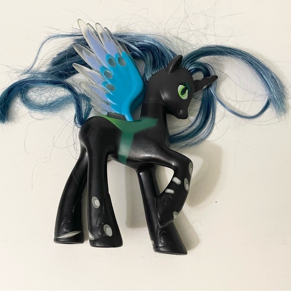 My Little Pony Brushable Queen Chrysalis Unicorn Pegasus - Picture 7 of 13